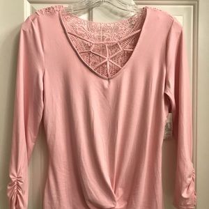NWT cross-top with lace mesh on the back